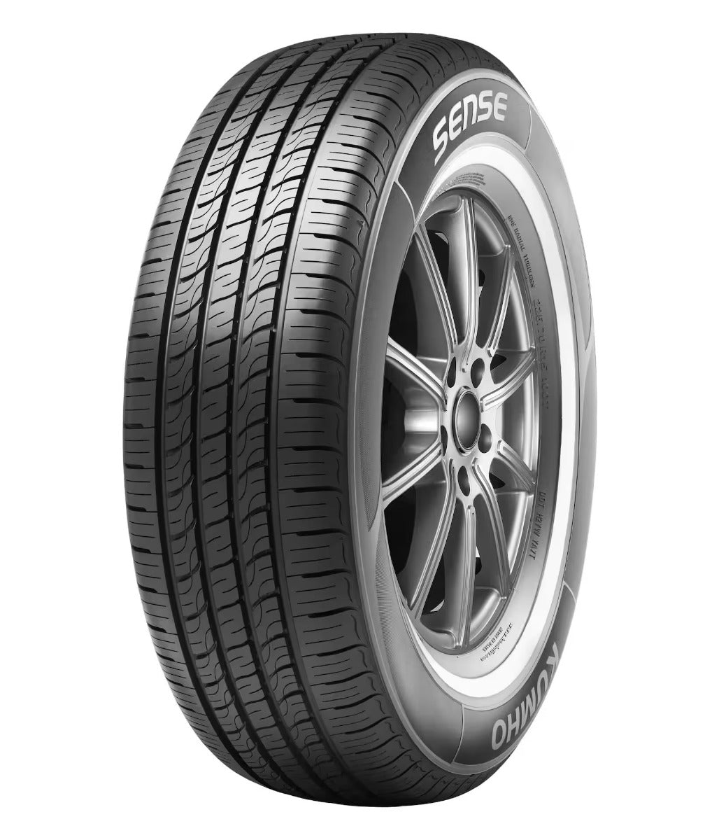 Kumho 205/70R15 KR26 KOREA